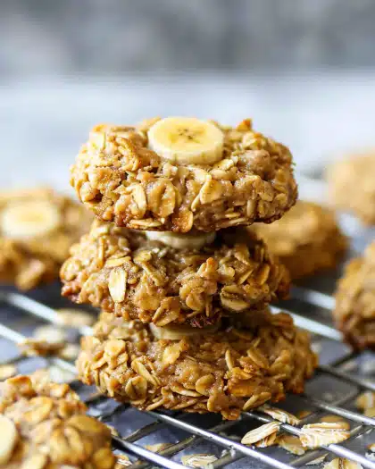 3 Ingredient Banana Oatmeal Cookies (No Egg, No Flour)