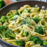 Light and Healthy Broccoli Pasta