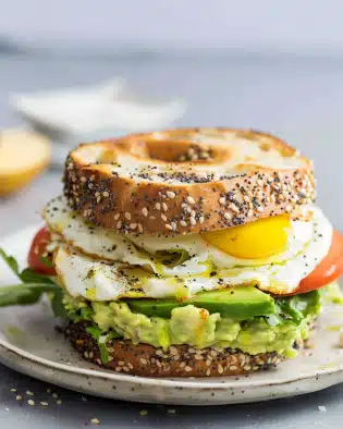 Avocado Egg Sandwich with Everything Bagel