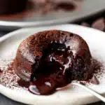 Easy Chocolate Molten Lava Cakes