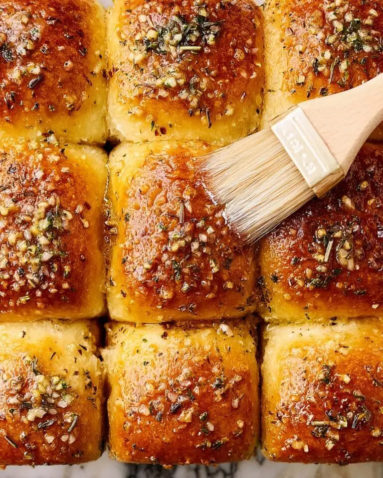 Herb-Butter Rolls Recipe