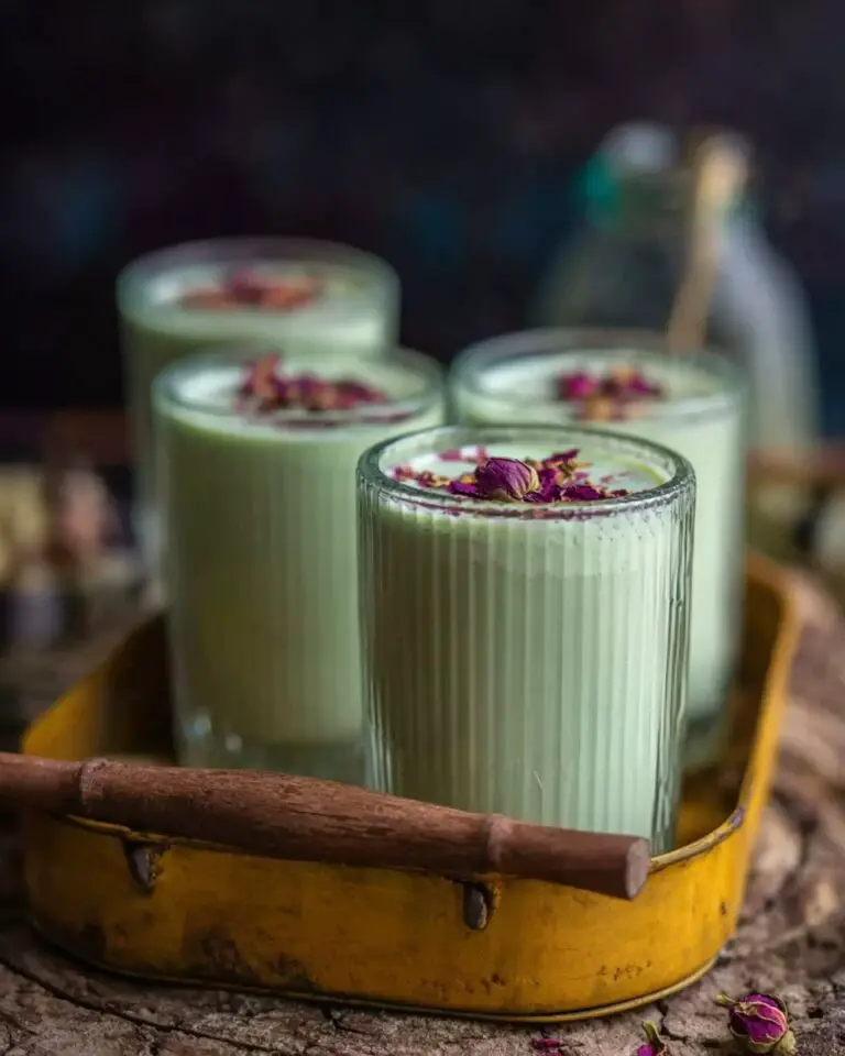 Chilled Paan Shots: An Exquisite Betel Leaf Dessert Drink Recipe