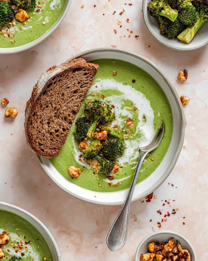 Vegan Green Broccoli, Spinach, and Pea Soup with Crispy Beans Recipe