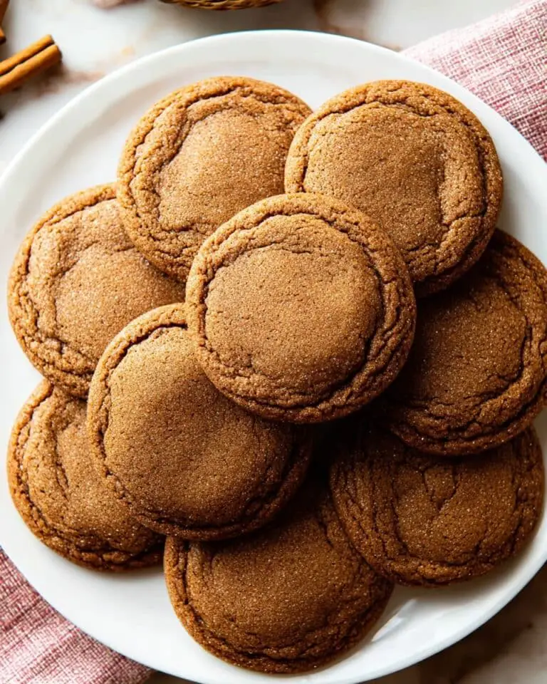 Soft Gingerbread Cookies Recipe