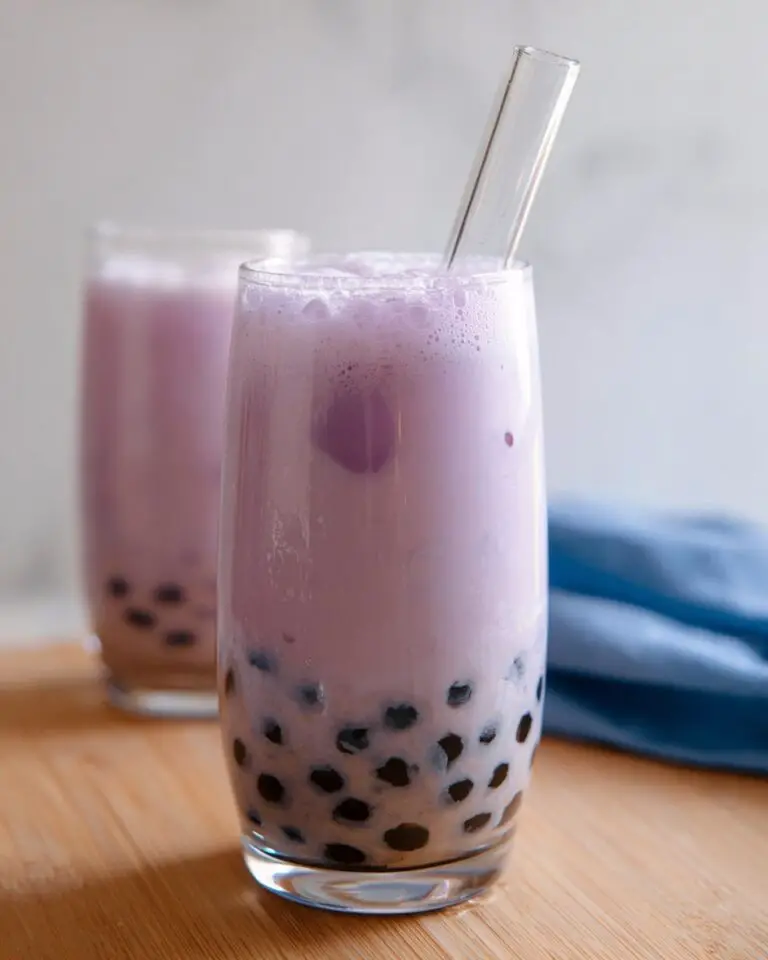 Creamy Taro Bubble Tea with Tapioca Pearls Recipe