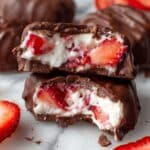Chocolate Strawberry Yogurt Clusters Recipe