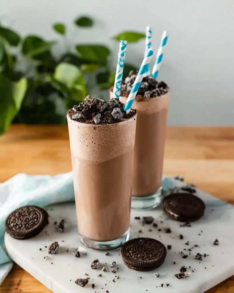 Vegan Oreo Milkshake Recipe