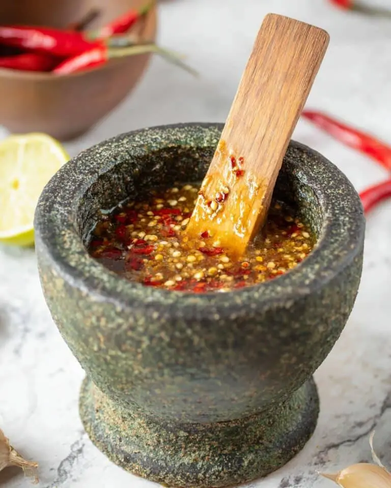 Spicy Thai Salad Dressing and Dipping Sauce Recipe