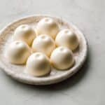 How to Freeze Heavy Cream and Make Frozen Whipped Cream Recipe