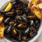 Garlic White Wine Steamed Mussels Recipe