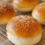 Homemade Hamburger Buns with Sesame Seeds Recipe