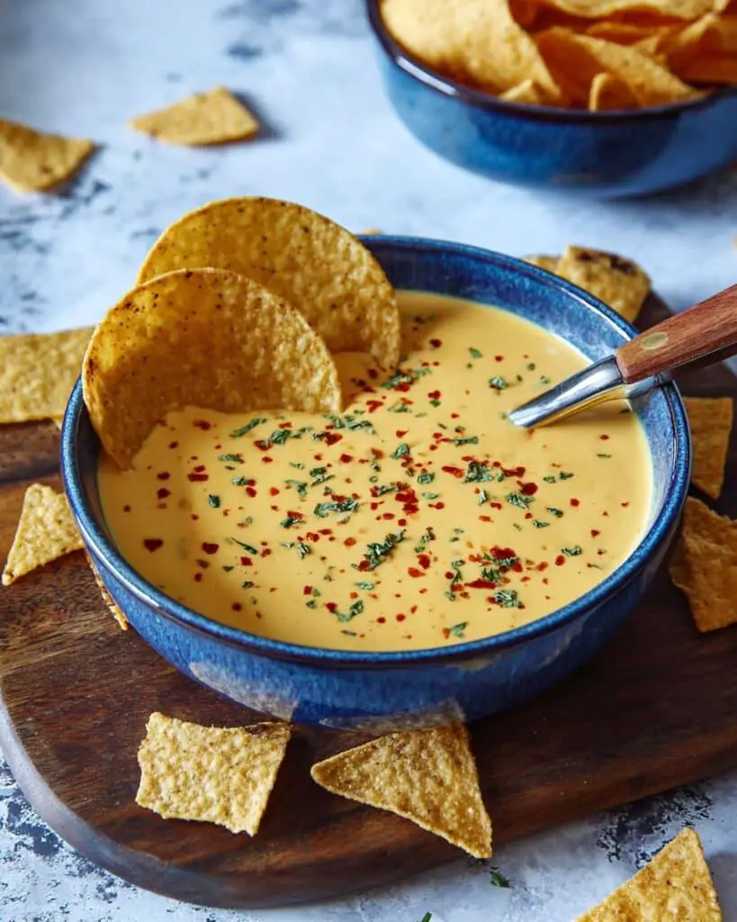 2-Minute Microwave Cheddar Cheese Sauce Recipe