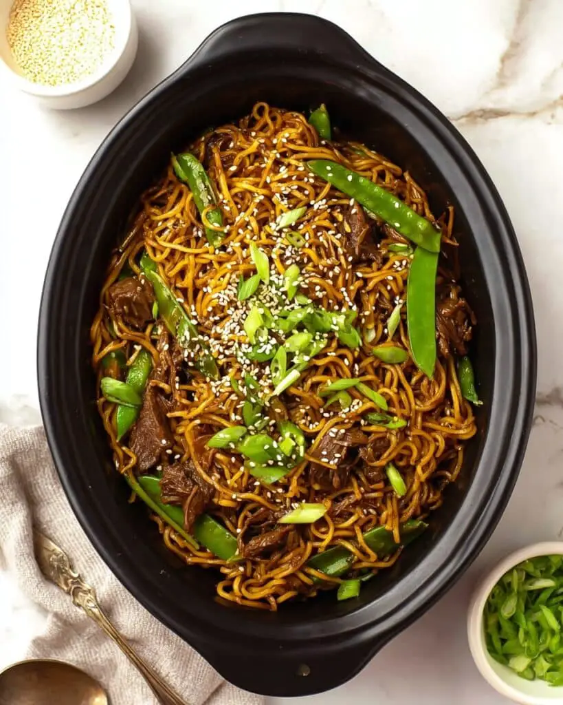 Slow Cooker Honey Garlic Beef Noodles Recipe