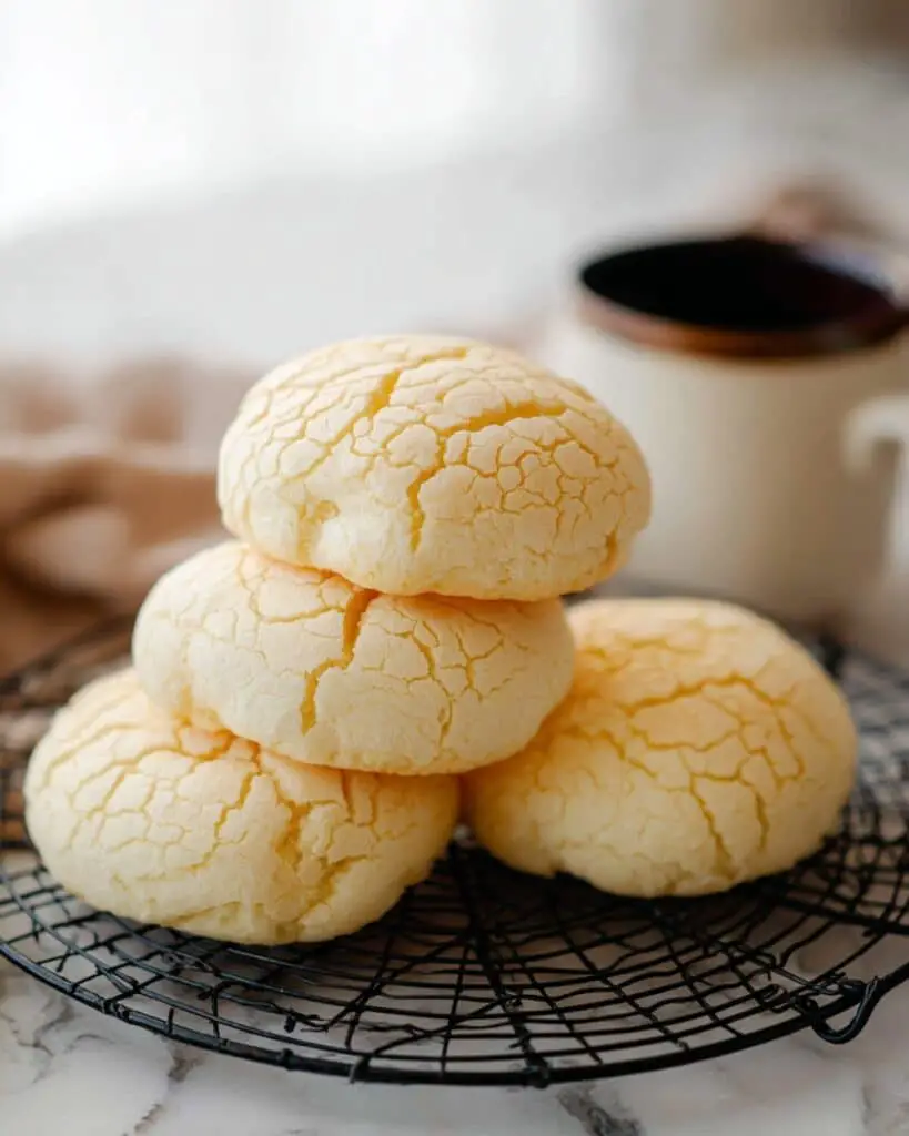 Delicious Melon Pan (Japanese Sweet Bread with Cookie Crust) Recipe