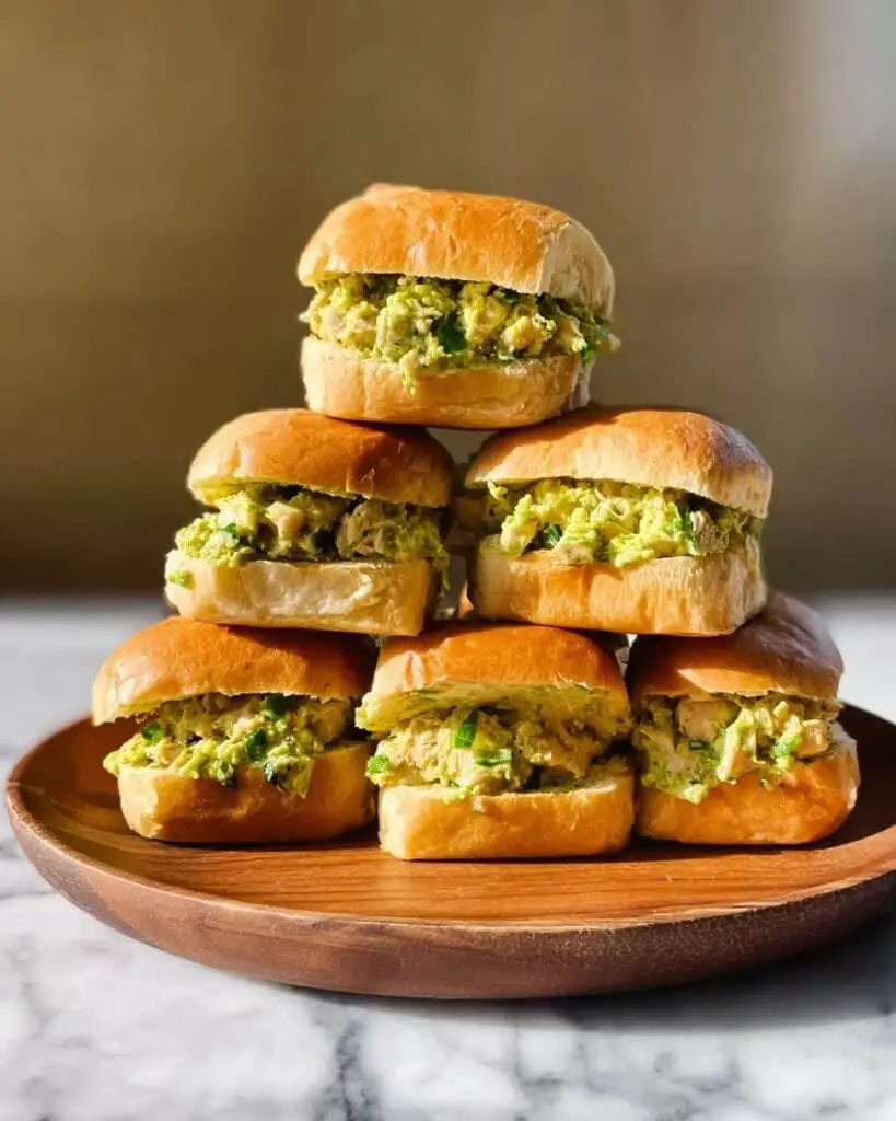 Easy Tandoori Chicken Sliders with Hawaiian Rolls Recipe