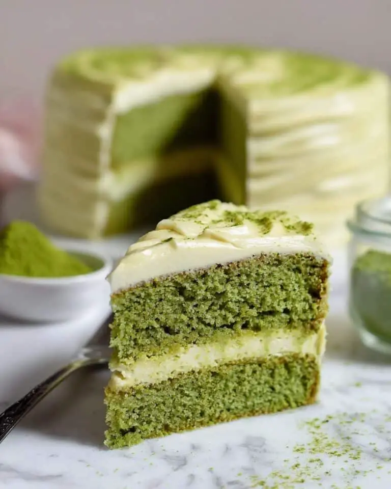 Easy Matcha White Chocolate Cake Recipe