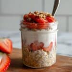 Berry Cheesecake Overnight Oats Recipe