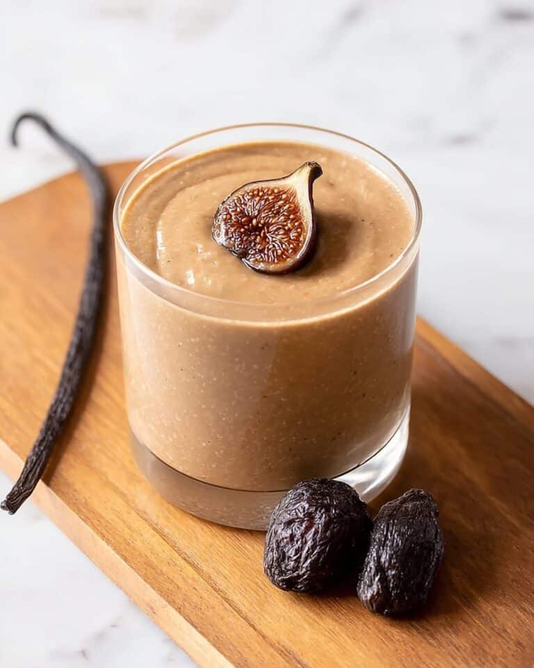 Spiced Fall Fig Smoothie Recipe