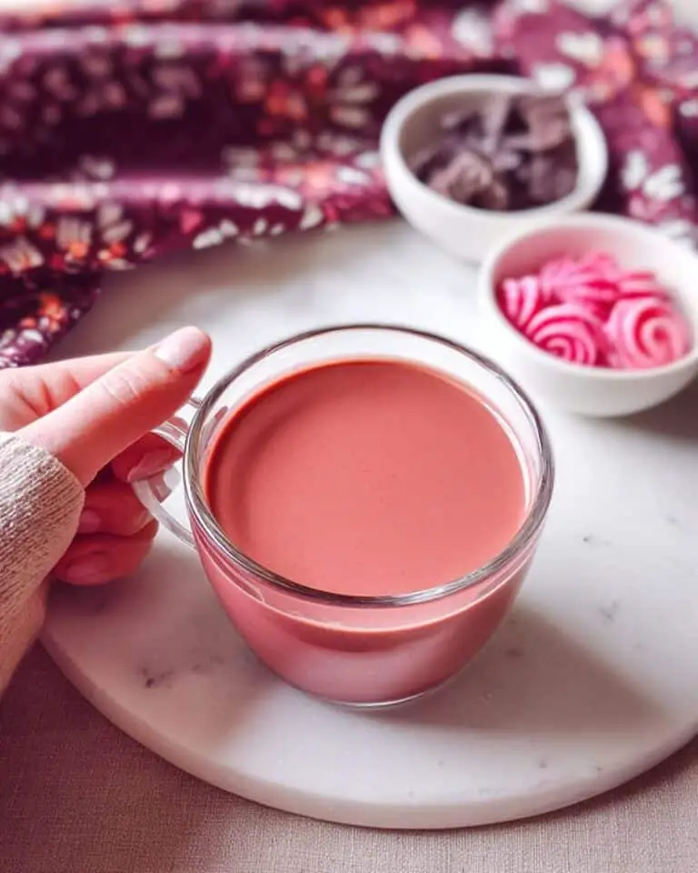 Anti-Inflammatory Pink Hot Chocolate with Beetroot and Dark Chocolate Recipe