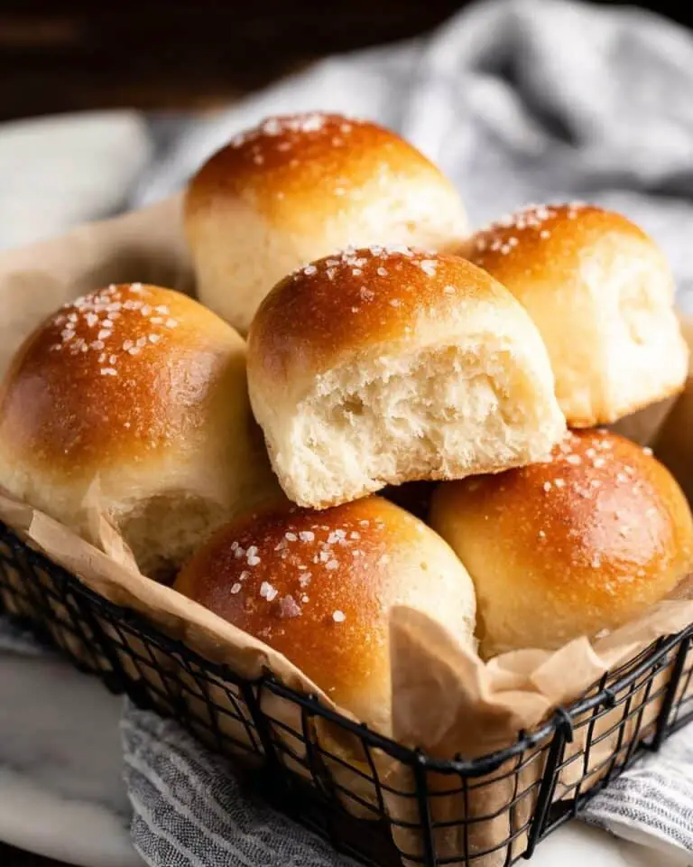 Best Homemade Dinner Rolls Recipe