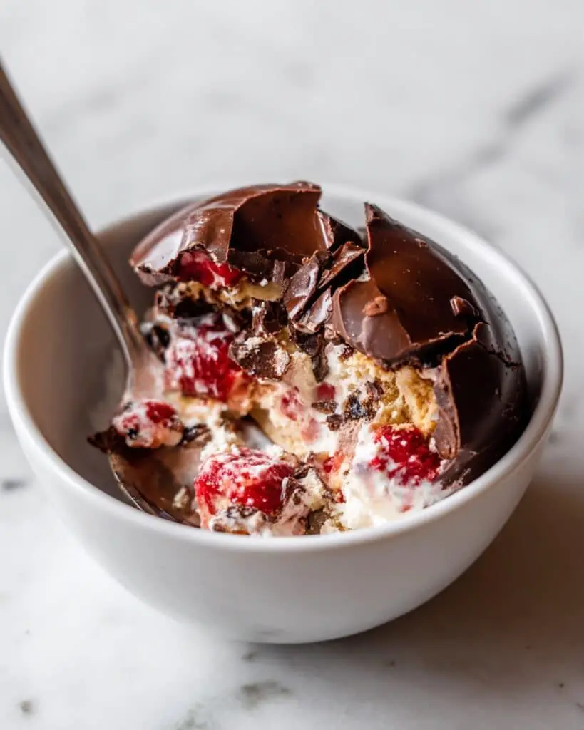 Peanut Butter and Yogurt Bowl with Date Caramel Recipe